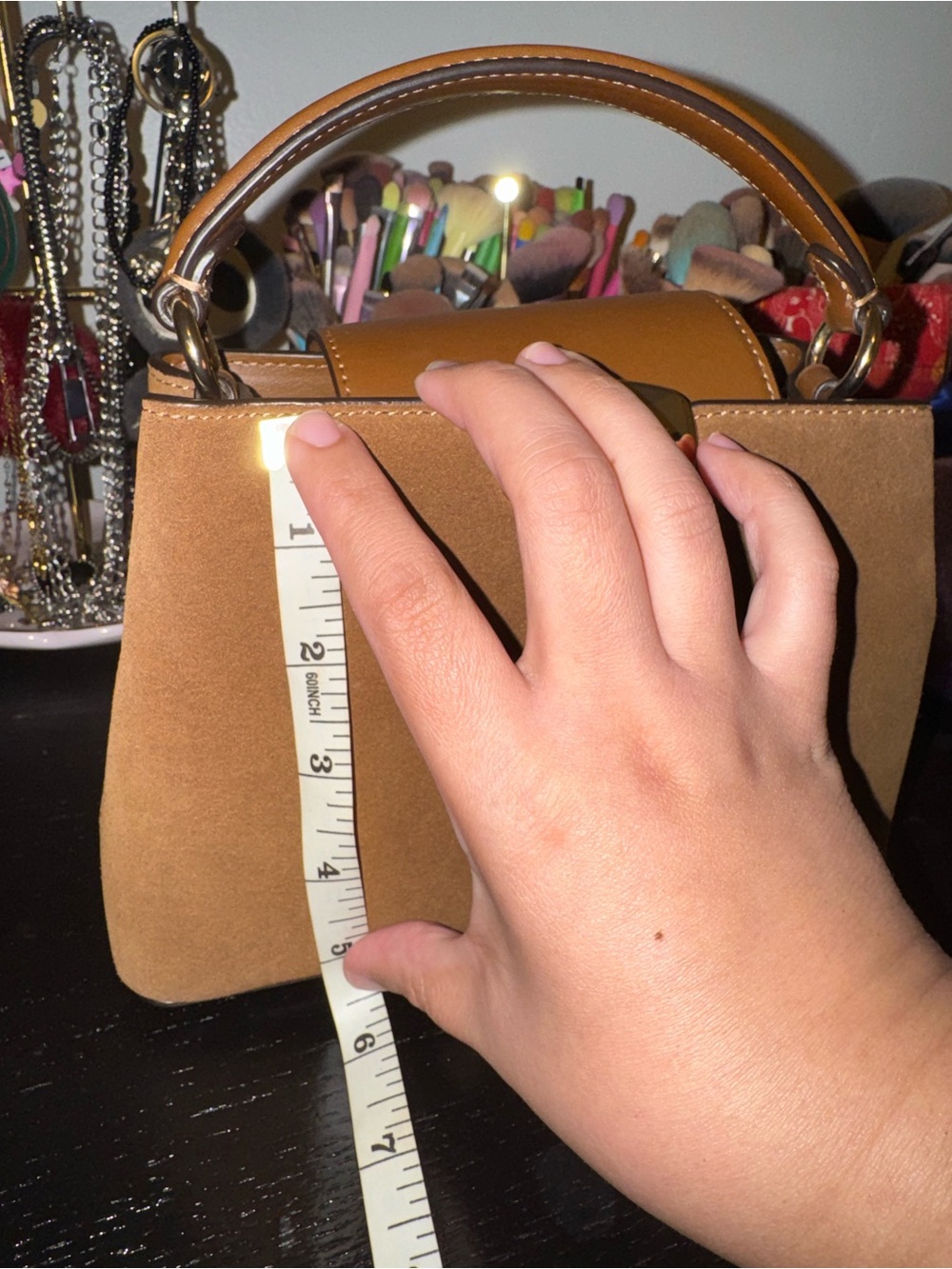Coach Eliza Mini Carryall bag in tan suede with gold-tone hardware - Picture 2 of 7
